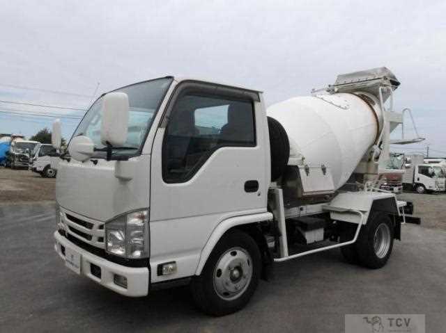 2022 Isuzu Elf Truck