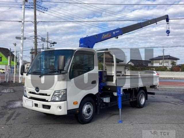 2023 Hino Dutro
