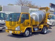 2014 Isuzu Elf Truck