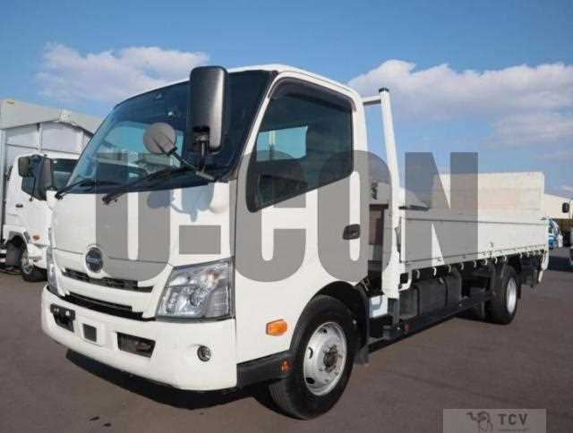 2022 Hino Dutro