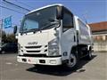 2016 Isuzu Elf Truck