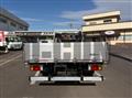 2014 Isuzu Elf Truck