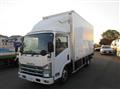 2013 Isuzu Elf Truck