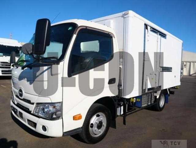 2023 Hino Dutro