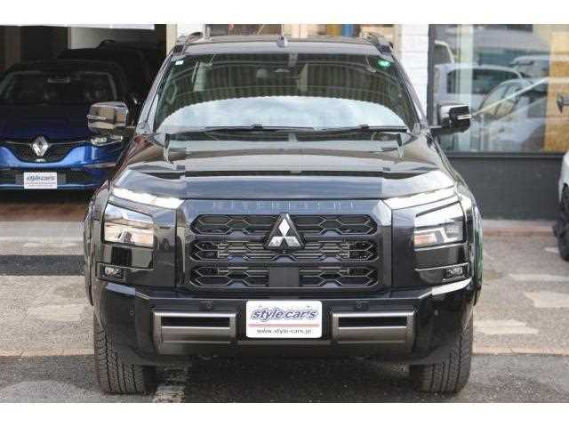 Mitsubishi Triton 2024 — фото 11 купить в Москве