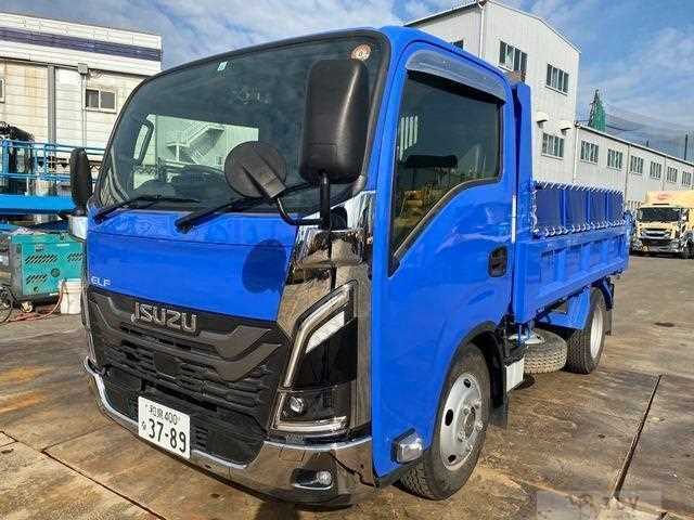 2023 Isuzu Elf Truck