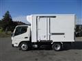 2025 Mitsubishi Fuso Canter