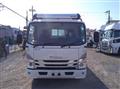 2022 Isuzu Elf Truck