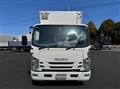 2020 Isuzu Elf Truck