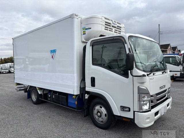 2022 Isuzu Elf Truck