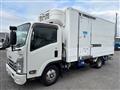 2022 Isuzu Elf Truck