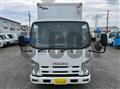 2013 Isuzu Elf Truck