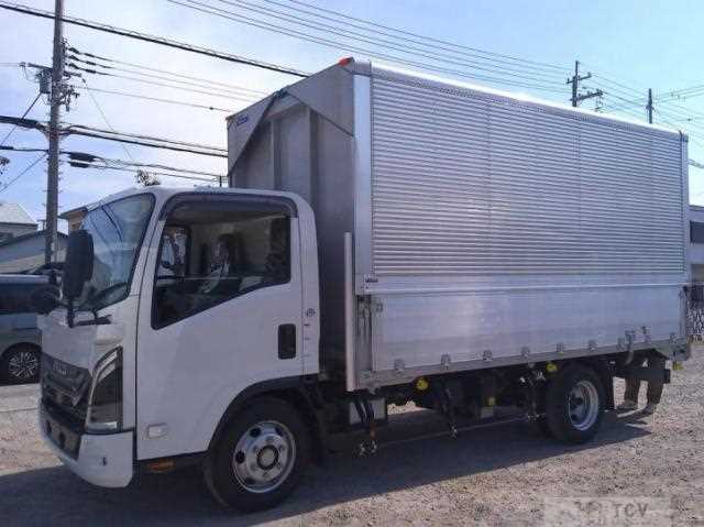2024 Isuzu Elf Truck