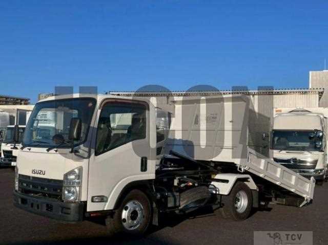 2014 Isuzu Elf Truck