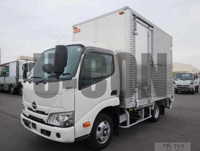 2023 Hino Dutro