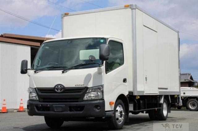 2019 Toyota Dyna Truck