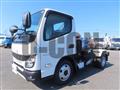 2025 Mitsubishi Fuso Canter