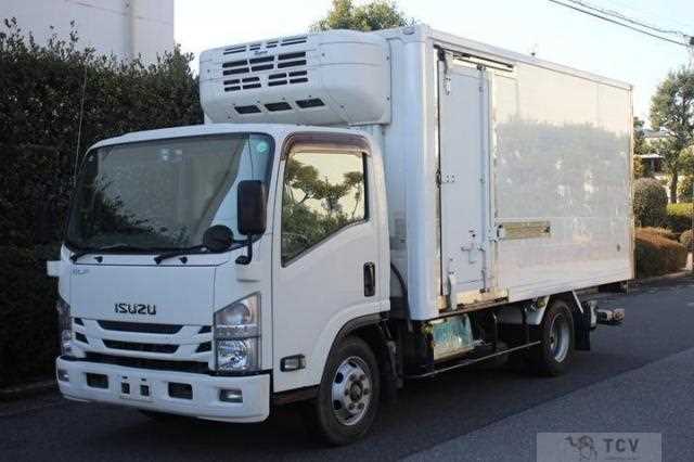 2016 Isuzu Elf Truck