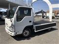 2013 Isuzu Elf Truck