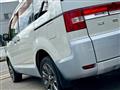 2017 Mitsubishi Delica D5