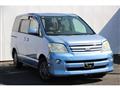 2005 Toyota Noah
