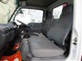 2005 Isuzu Elf Truck