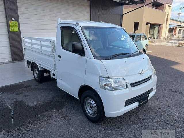 2020 Toyota Liteace Truck