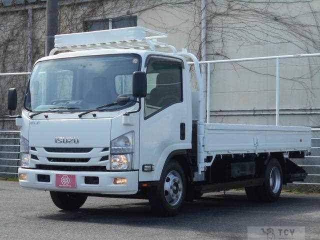 2020 Isuzu Elf Truck