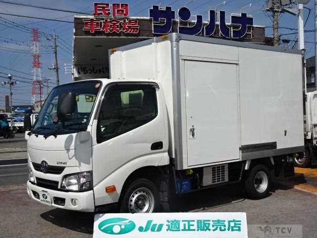2020 Toyota Dyna Truck