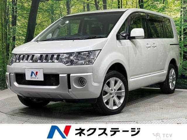 2016 Mitsubishi Delica D5