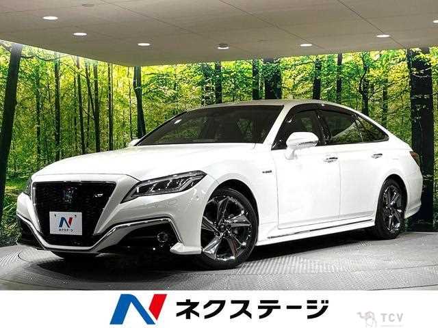 2018 Toyota Crown Hybrid