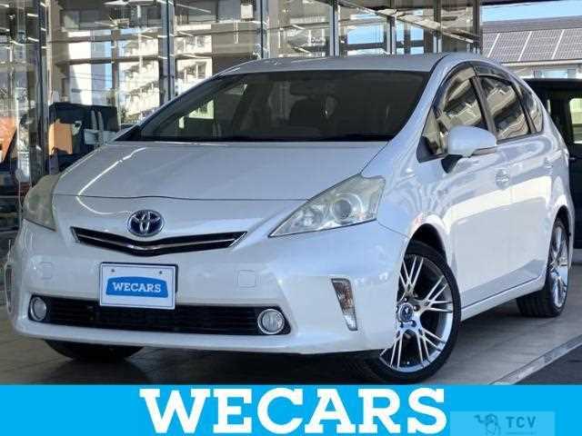 2013 Toyota PRIUS α