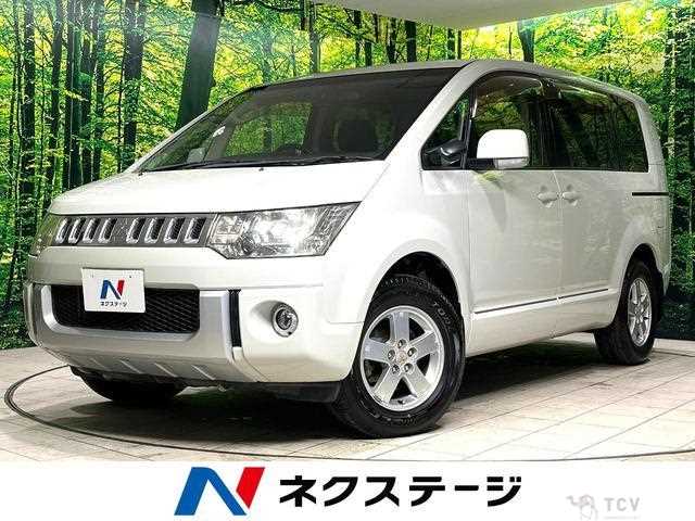 2013 Mitsubishi Delica D5