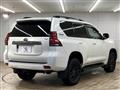 2021 Toyota Land Cruiser Prado