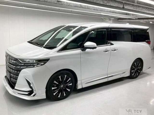 2024 Toyota Alphard Hybrid