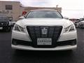 2014 Toyota Crown Hybrid