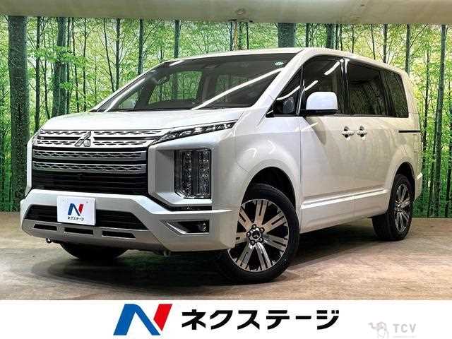 2020 Mitsubishi Delica D5