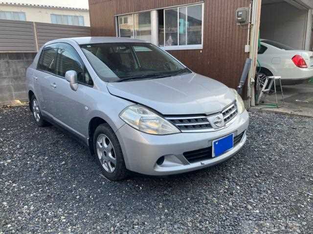 2011 Nissan Tiida Latio