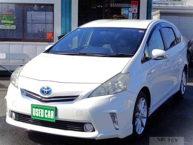 2011 Toyota PRIUS α