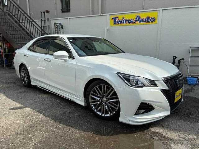 2016 Toyota Crown