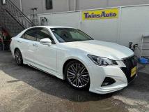 2016 Toyota Crown