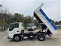 2013 Isuzu Elf Truck