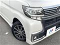 2016 Daihatsu Tanto