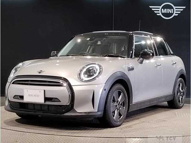 2023 BMW MINI