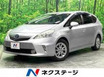 2012 Toyota PRIUS α