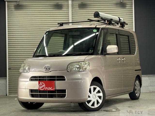 2011 Daihatsu Tanto