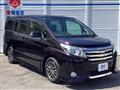 2015 Toyota Noah