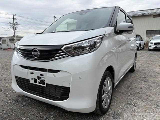 2024 Nissan Nissan Others