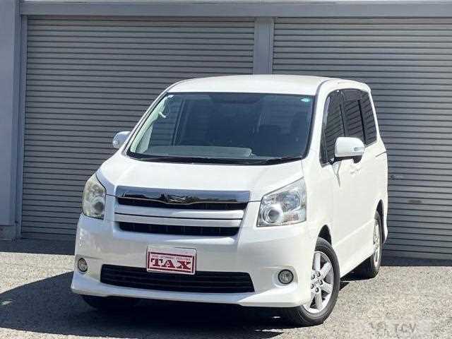 2009 Toyota Noah