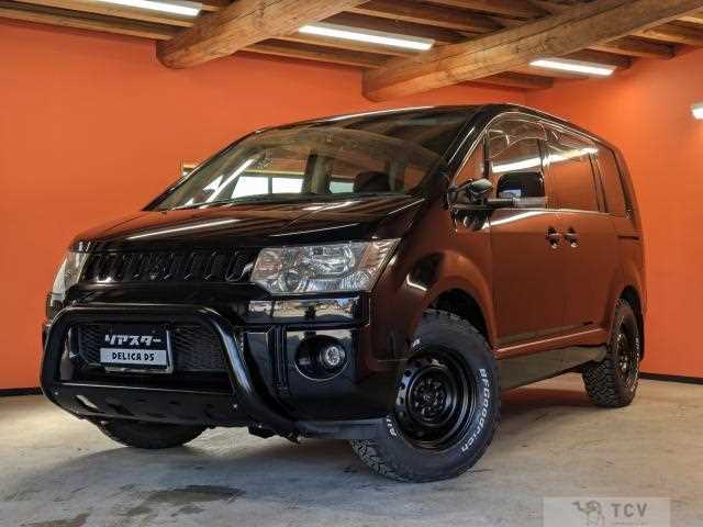 2009 Mitsubishi Delica D5